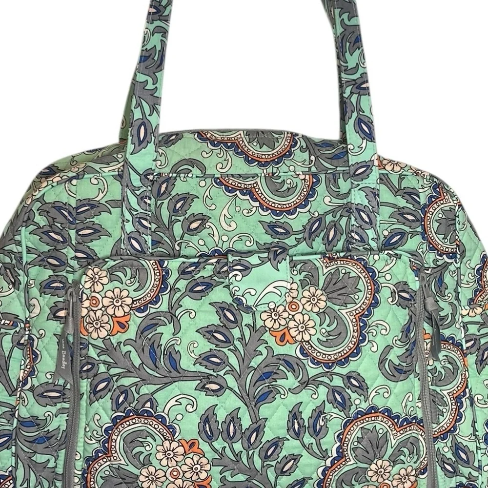 Vera Bradley Quilted Baby Bag w/ Changing Pad – Mint Paisley – NWOT - Picture 2 of 6